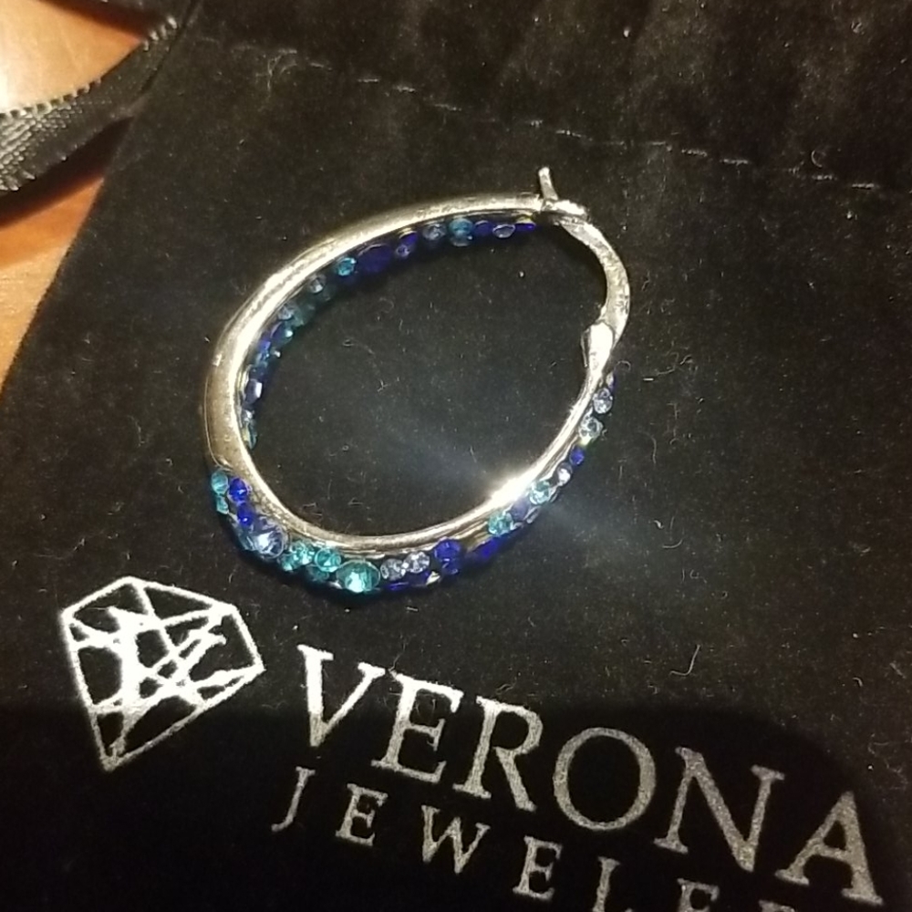 Verona sterling silver hoop earrings
